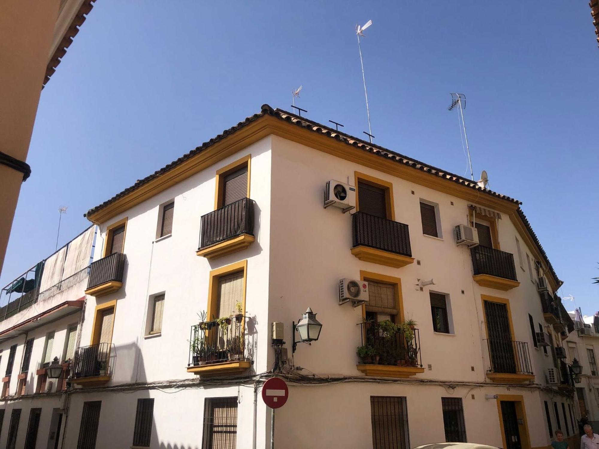 קורדובה Apto Familiar Balcones A La Muralla מראה חיצוני תמונה